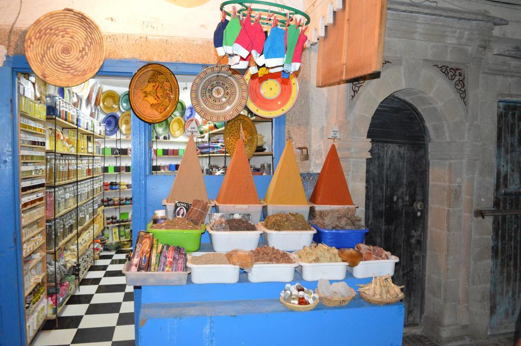 Riad Thais As-Suwajra Zewnętrze zdjęcie